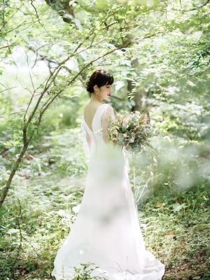 軽井沢フォトウエディング ナチュラルウエディングドレス　ガーデンウエディングドレス
